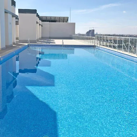 شقة Global Properties, Con Terraza Y Vistas Al Mar كانيت ذي بيرينغير
